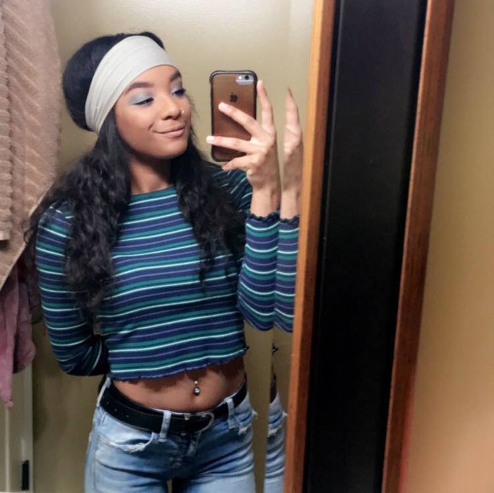 Meet your Posher, Vivica